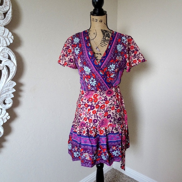 Dresses & Skirts - Pink & Purple Boho Floral Wrap Mini Dress Women's Size Small